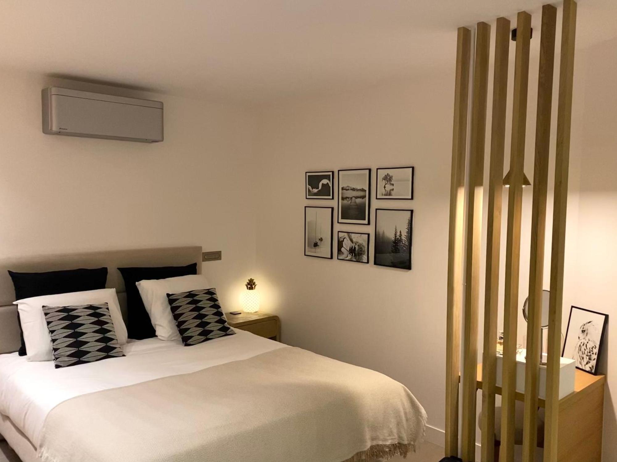 Appartement Luxe Vue Mer Et Collines Avec Piscine Mandelieu Exteriör bild