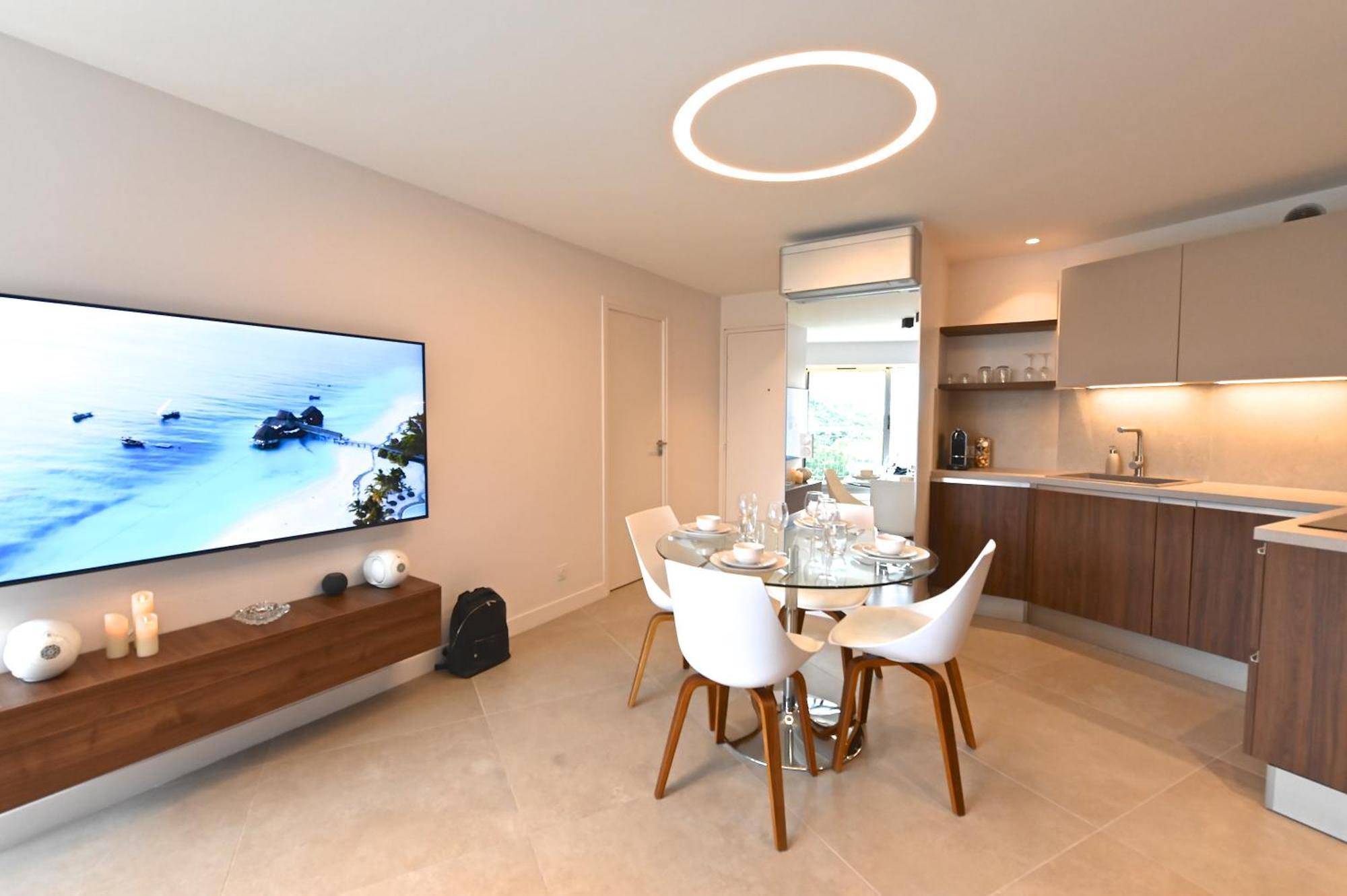 Appartement Luxe Vue Mer Et Collines Avec Piscine Mandelieu Exteriör bild